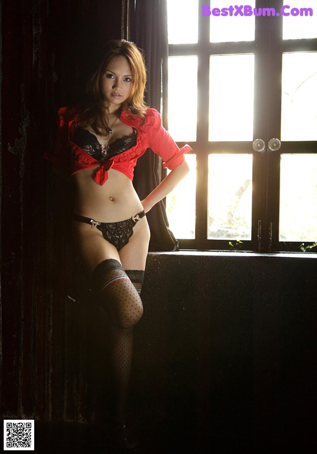 Maria Eriyori - Babyblack Downlod Video No.413632
